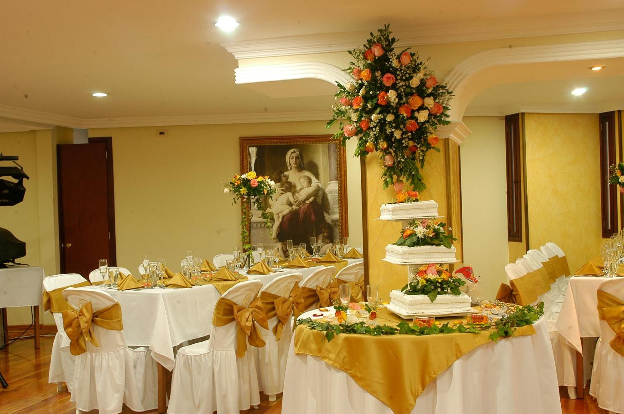 Hotel Fernando Plaza Pasto Bagian luar foto